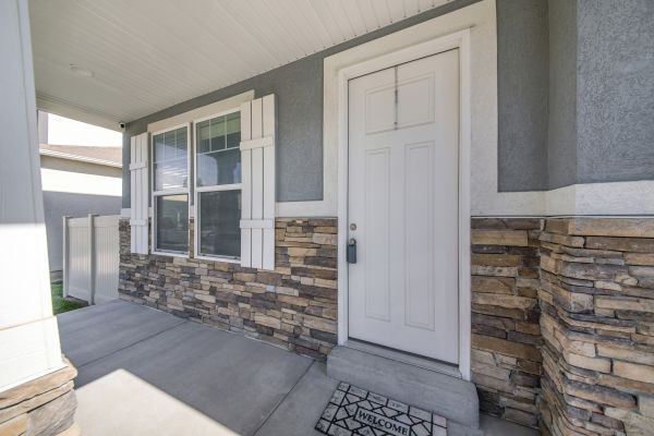 Thin Stone Veneer Installation in Hollywood